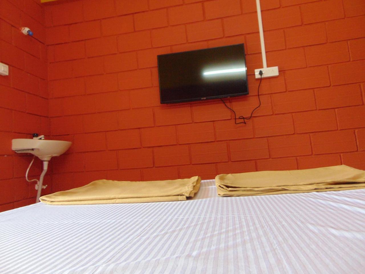 Shanthi Krishna Residency Gokarna  Eksteriør billede