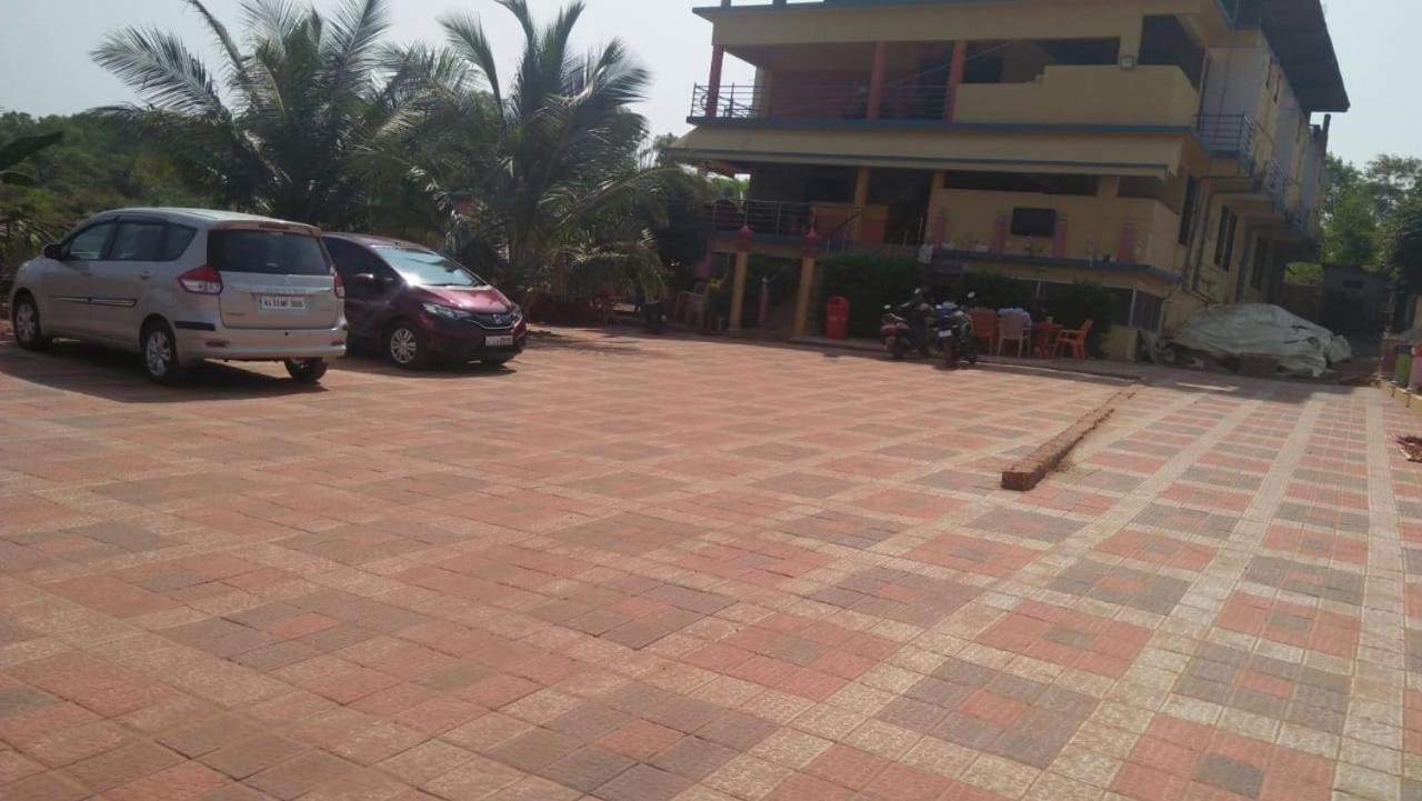 Shanthi Krishna Residency Gokarna  Eksteriør billede