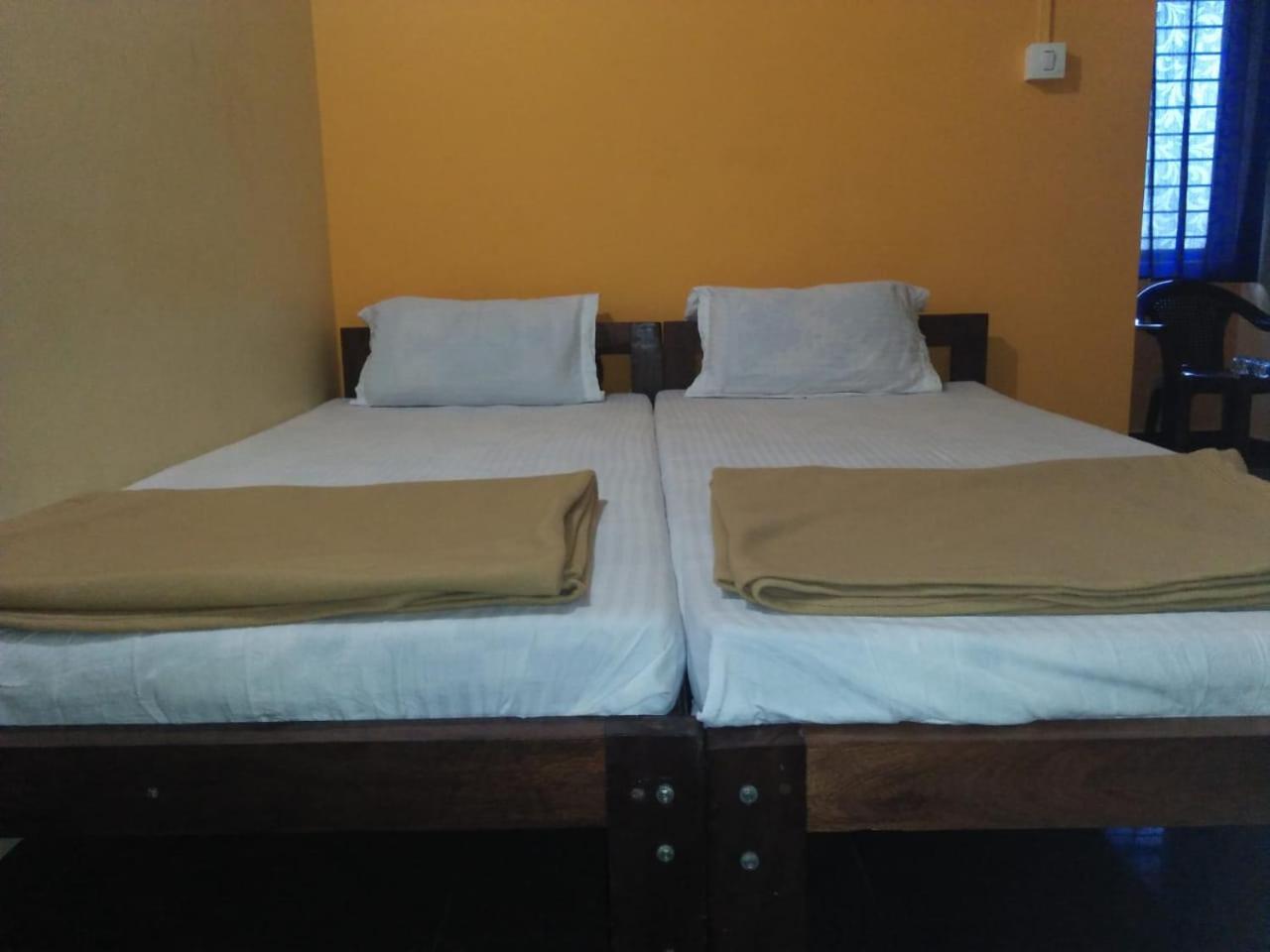 Shanthi Krishna Residency Gokarna  Eksteriør billede